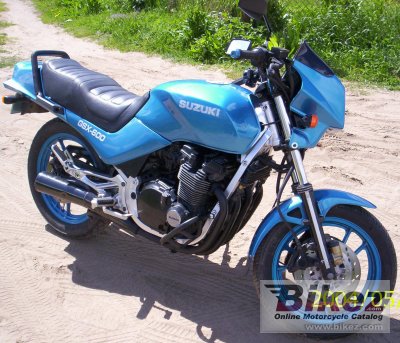 1985 Suzuki GSX 550 ES photo